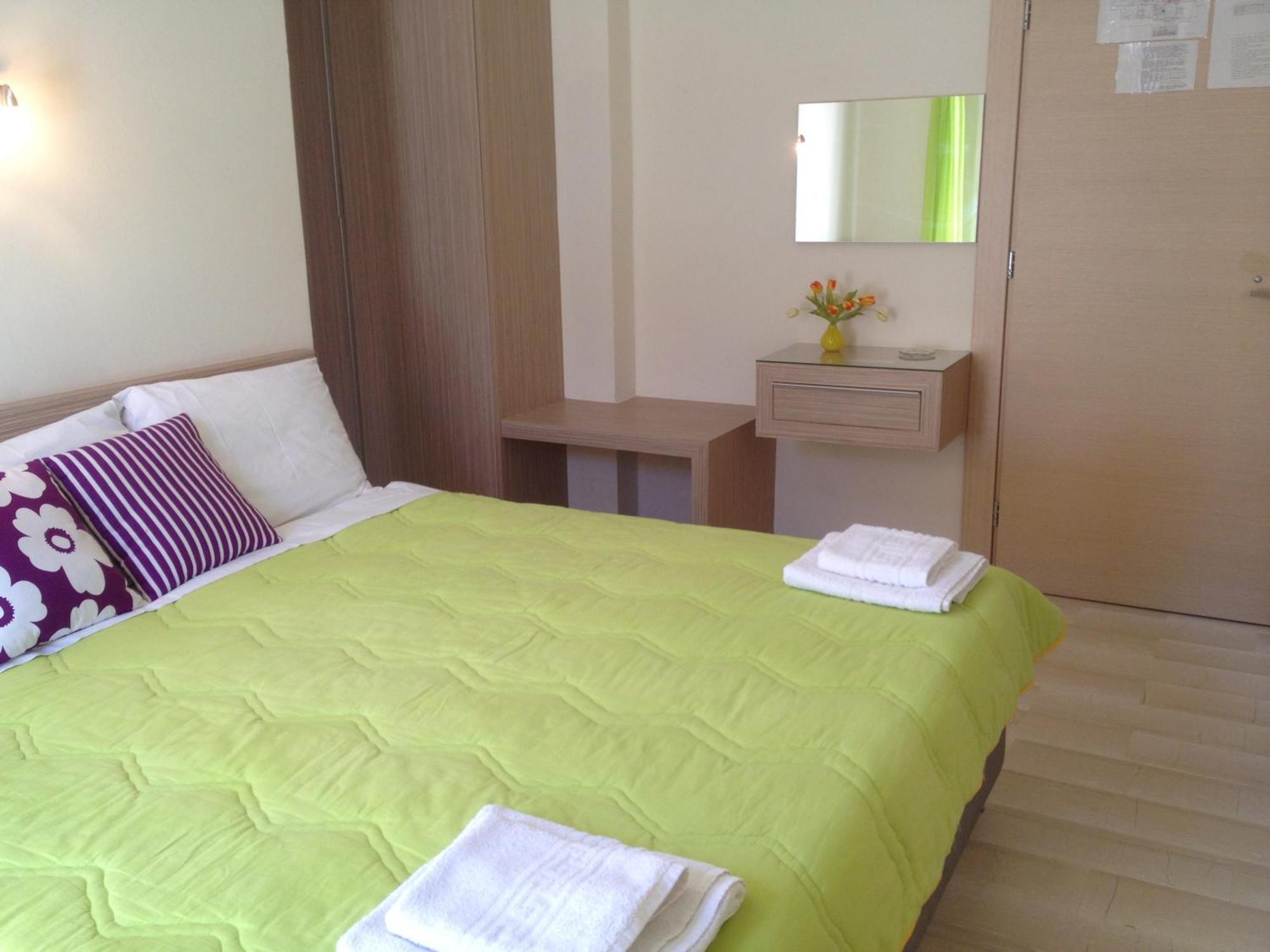 Angelica Studios And Apartments Agia Marina Quarto foto